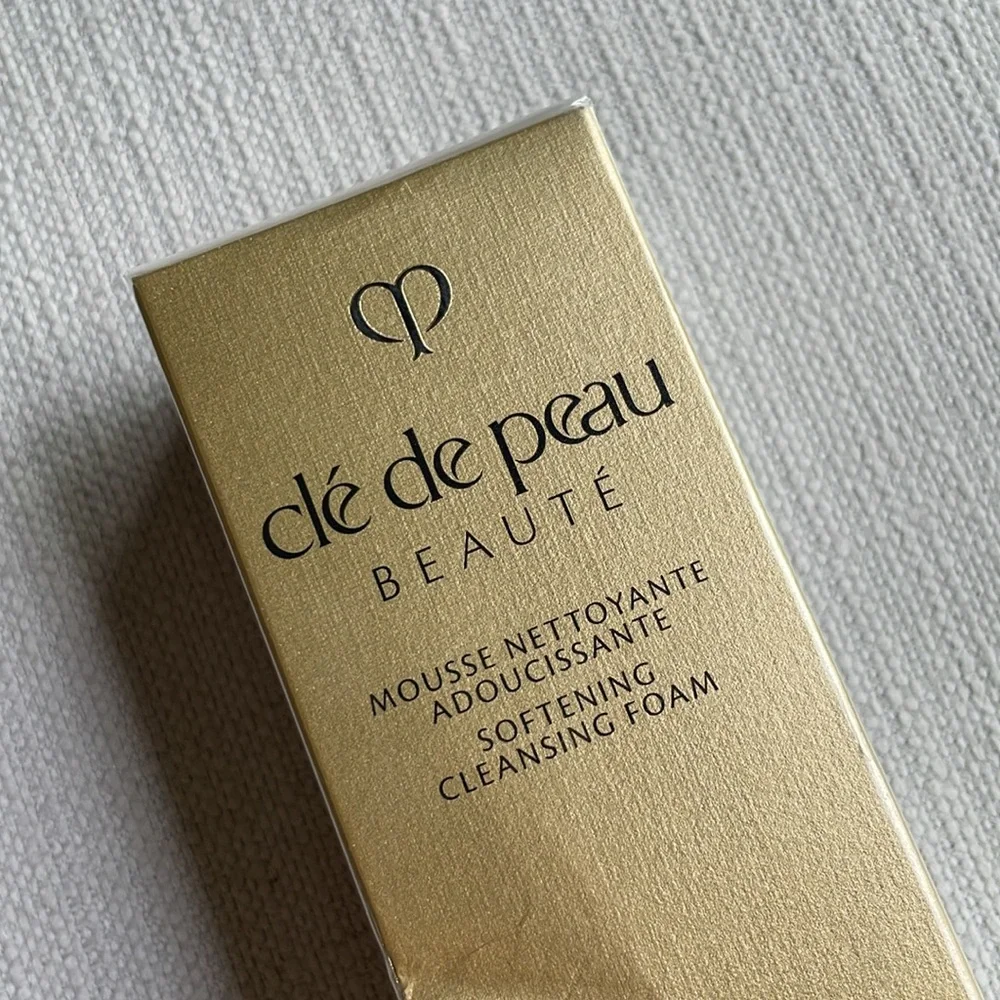 Clé de Peau Beauté Softening Cleansing Foam 125ml